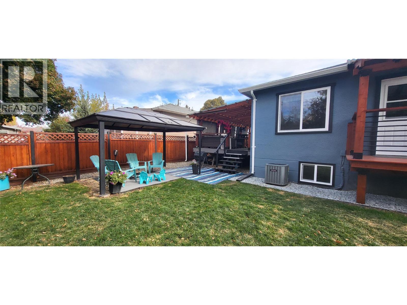 3930 26 Street, Vernon, BC - Outdoor