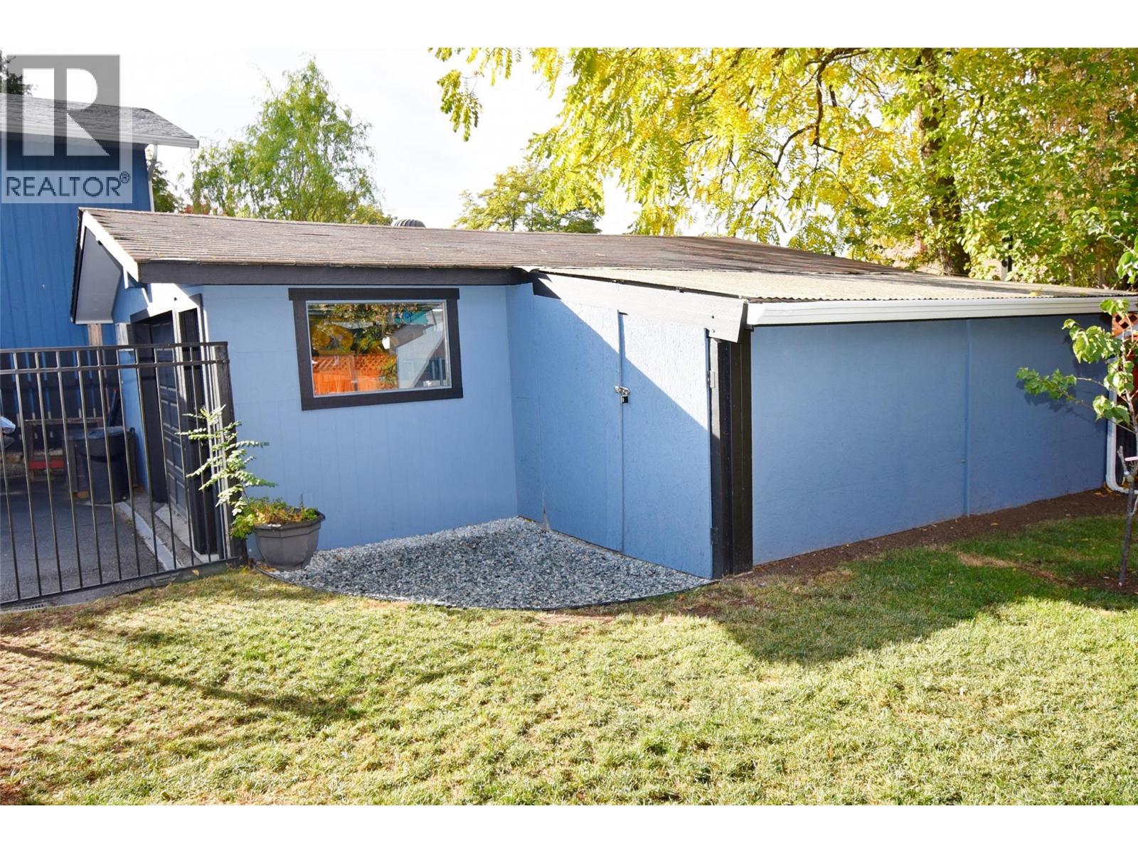 3930 26 Street, Vernon, BC - Outdoor