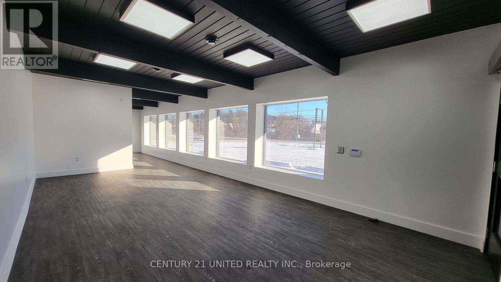 Unit 2 - 382 Parkhill Road E, Douro-Dummer, ON