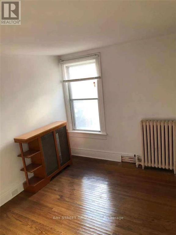 440 Delaware Avenue, Toronto, ON - Indoor Photo Showing Other Room