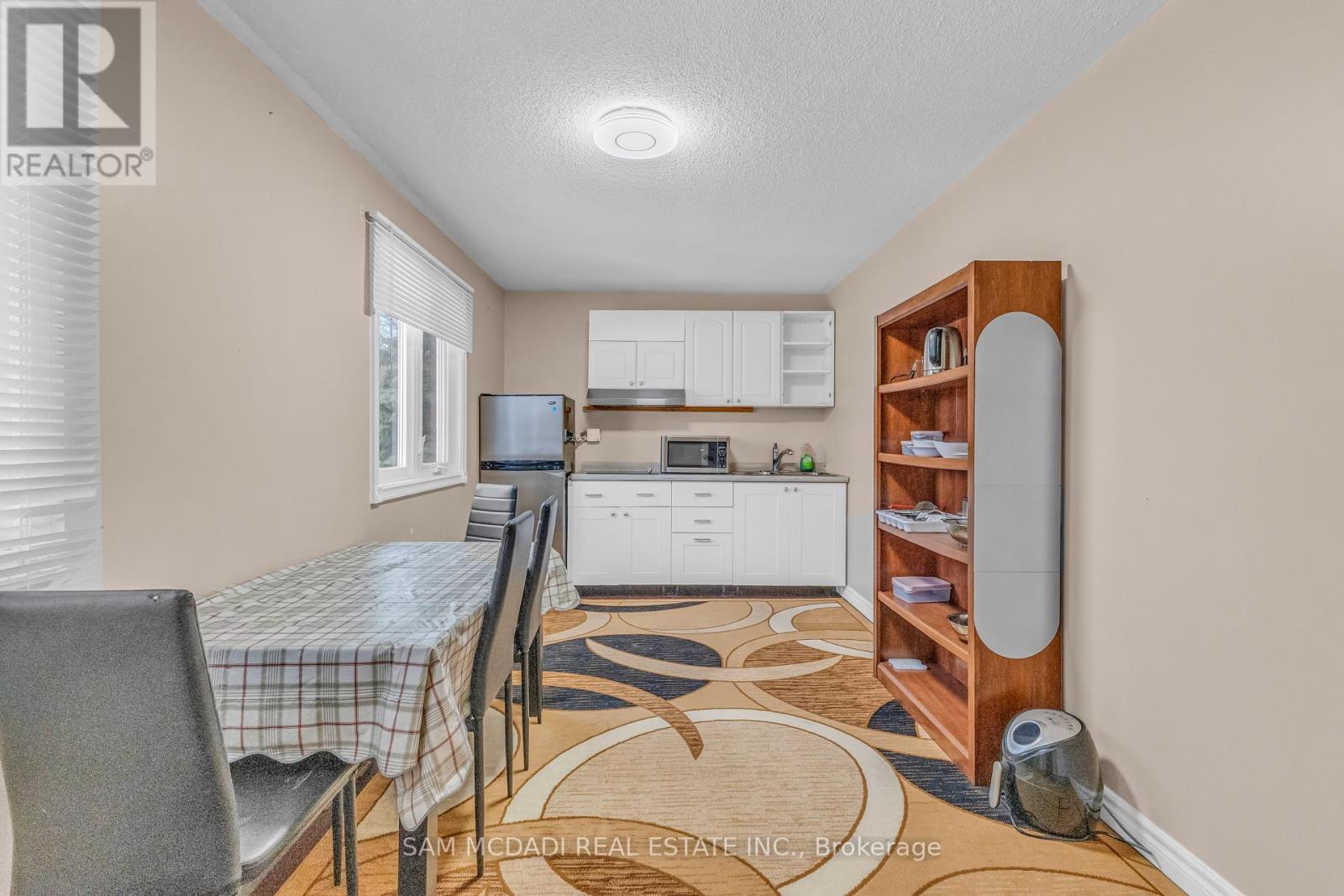 Upper Unit - 734 Woburn Woods Lane, Mississauga, ON - Indoor