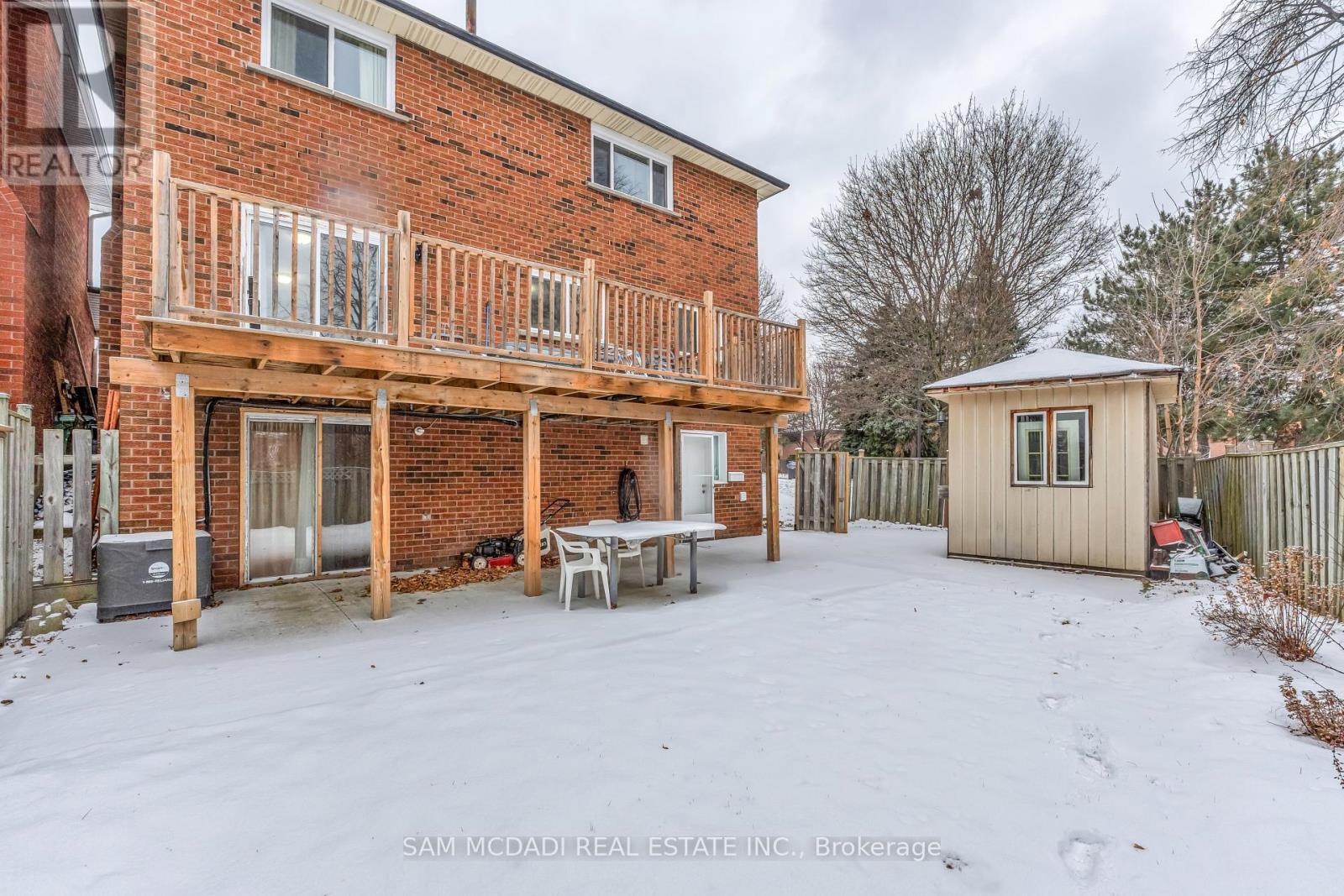 Upper Unit - 734 Woburn Woods Lane, Mississauga, ON - Outdoor With Exterior