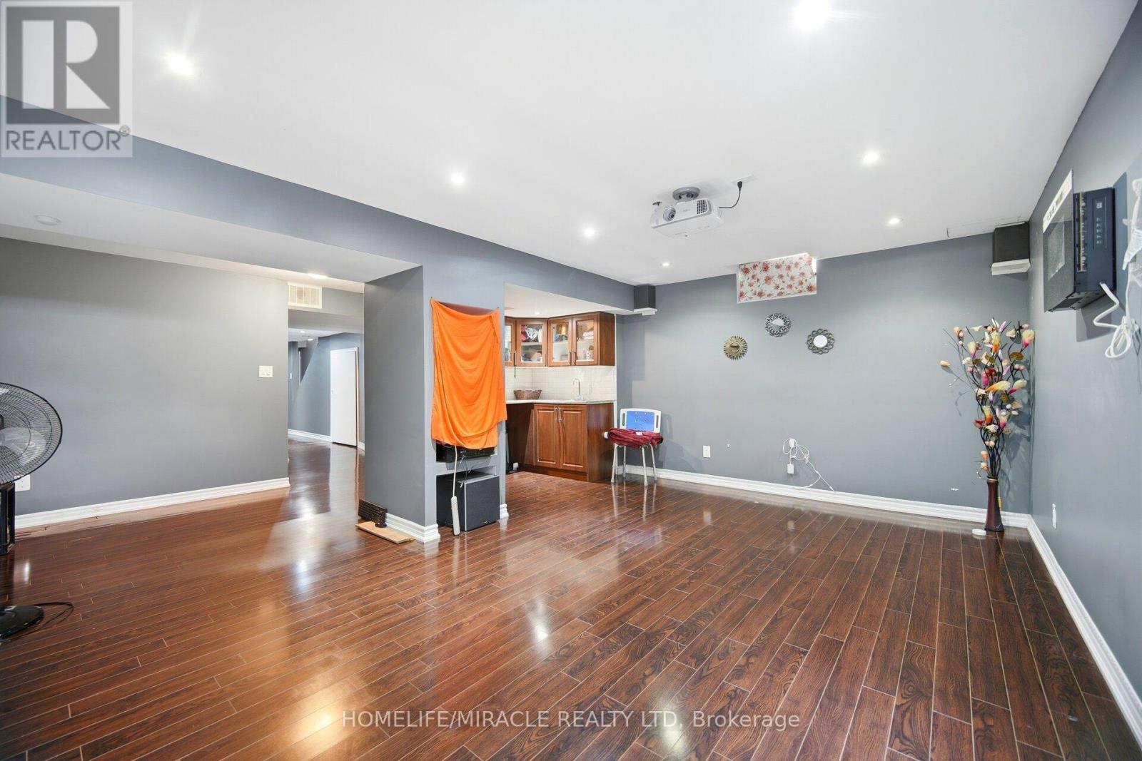 26 Goldsboro Road, Brampton, ON - Indoor Photo Showing Other Room