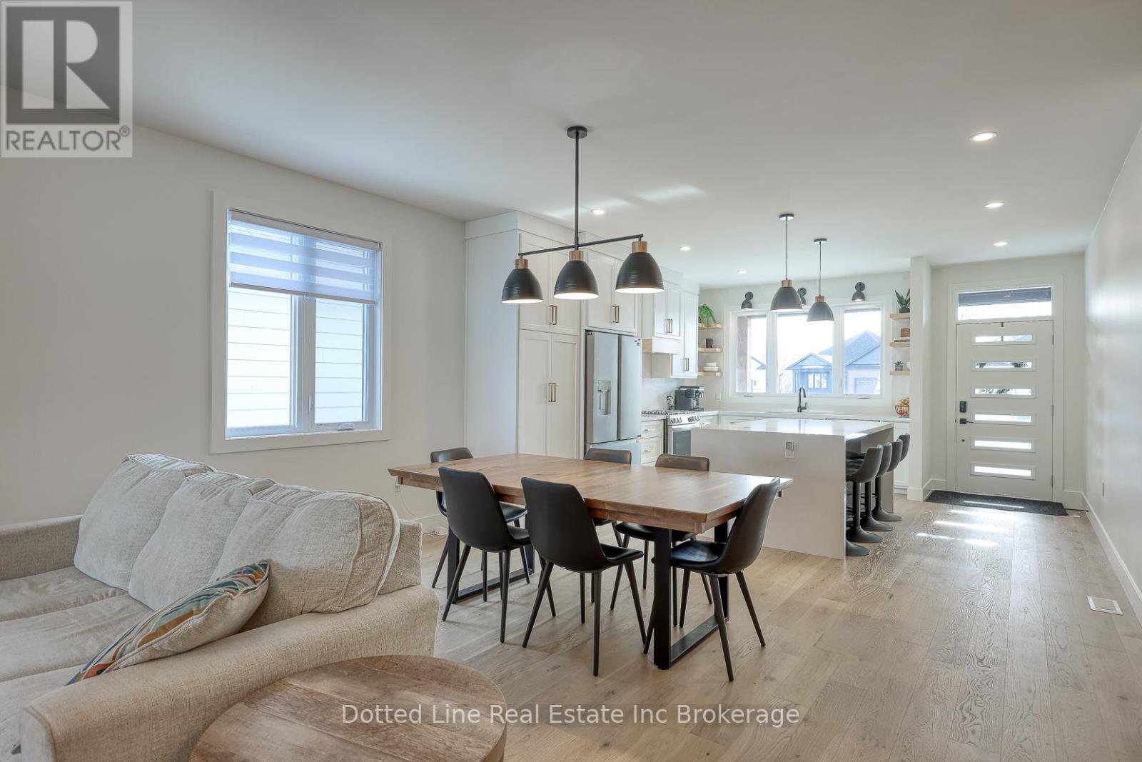 7 Charles Court, Bayham (Port Burwell), ON - Indoor