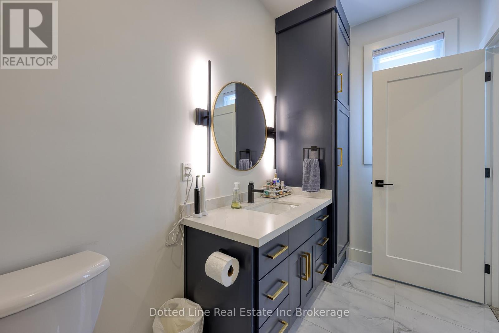 7 Charles Court, Bayham (Port Burwell), ON - Indoor Photo Showing Bathroom