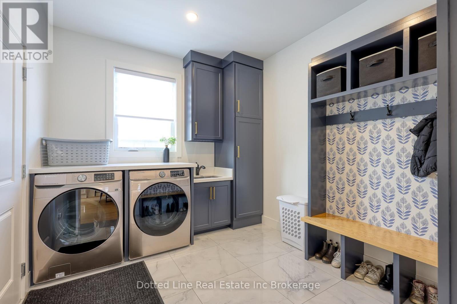 7 Charles Court, Bayham (Port Burwell), ON - Indoor Photo Showing Laundry Room