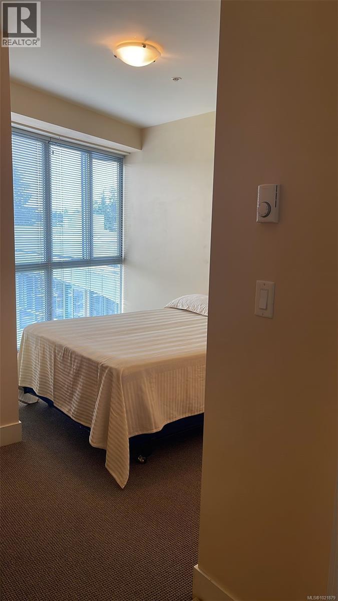 624 2745 Veterans Memorial Pkwy, Langford, BC - Indoor Photo Showing Bedroom