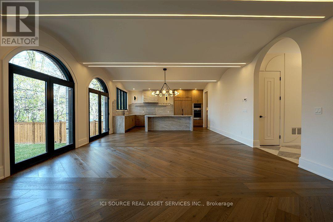 38 Ridgevale Drive, Toronto, ON - Indoor Photo Showing Other Room