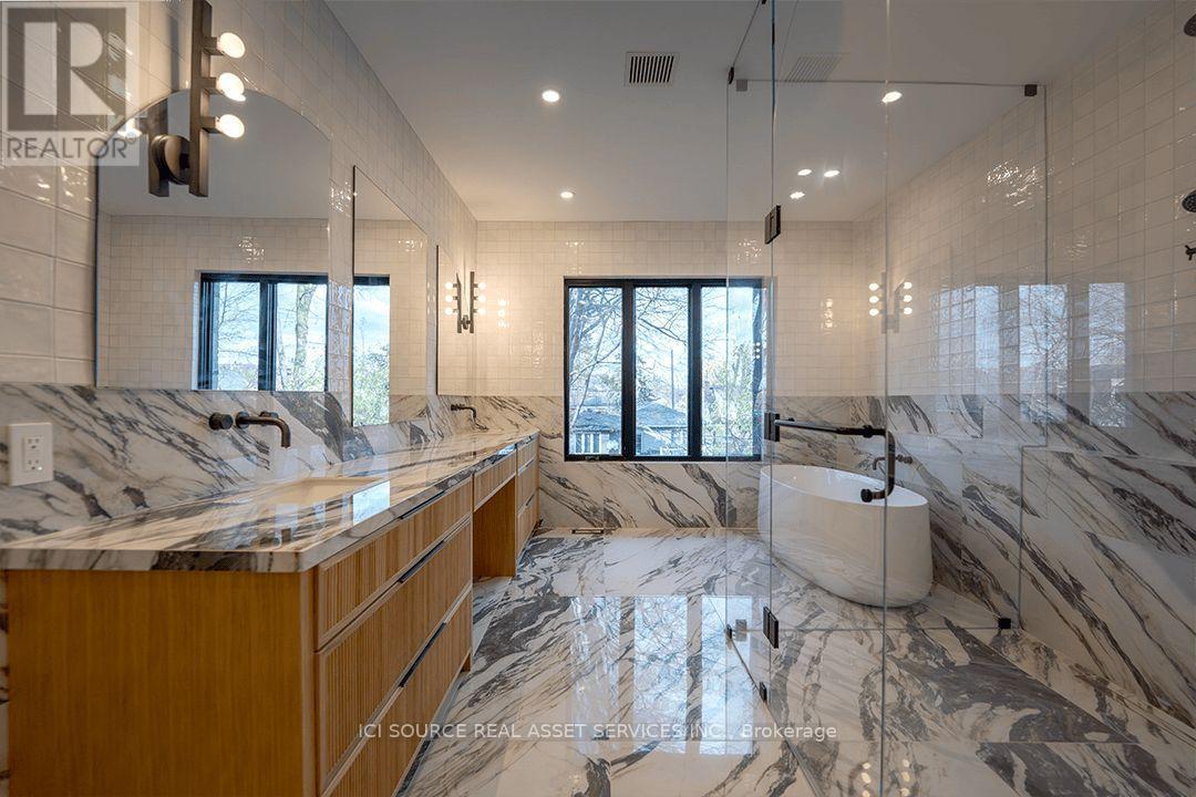 38 Ridgevale Drive, Toronto, ON - Indoor