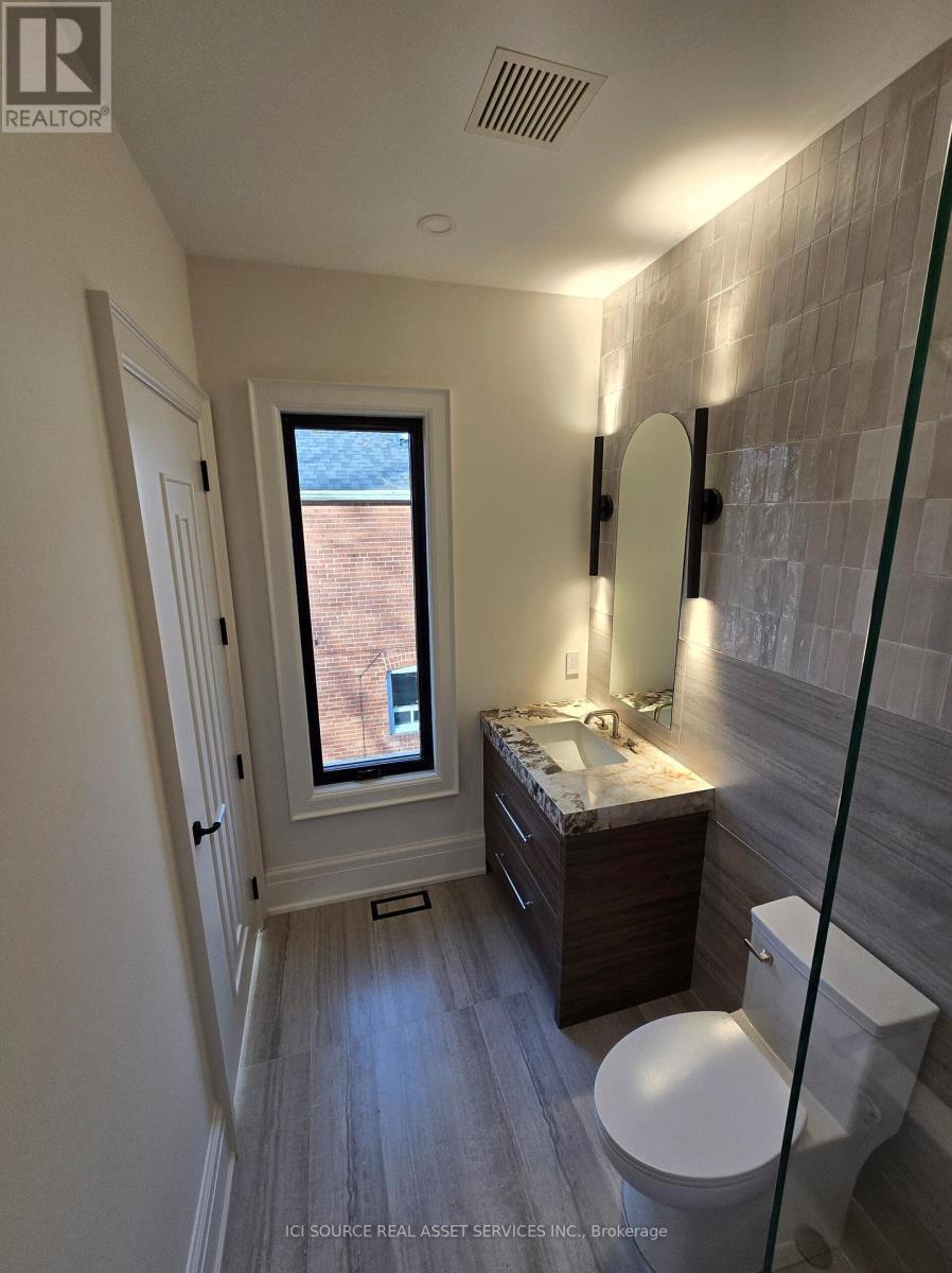 38 Ridgevale Drive, Toronto, ON - Indoor