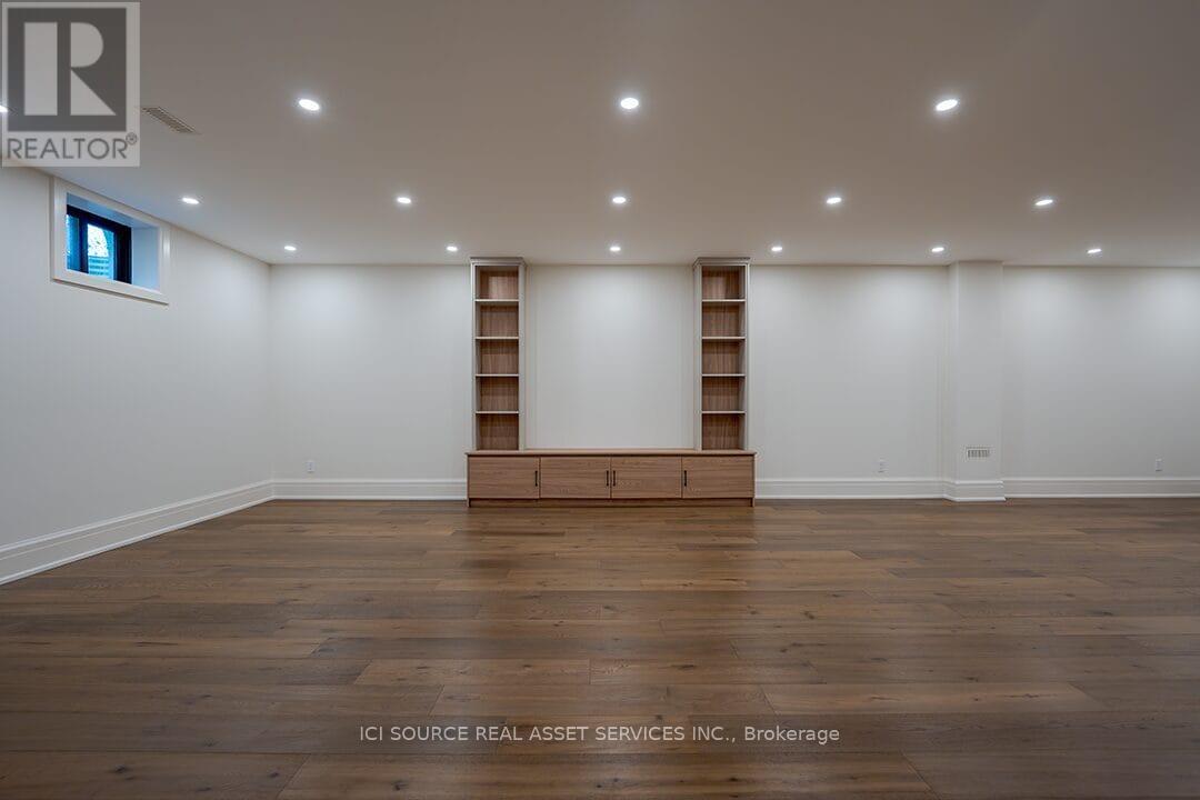 38 Ridgevale Drive, Toronto, ON - Indoor