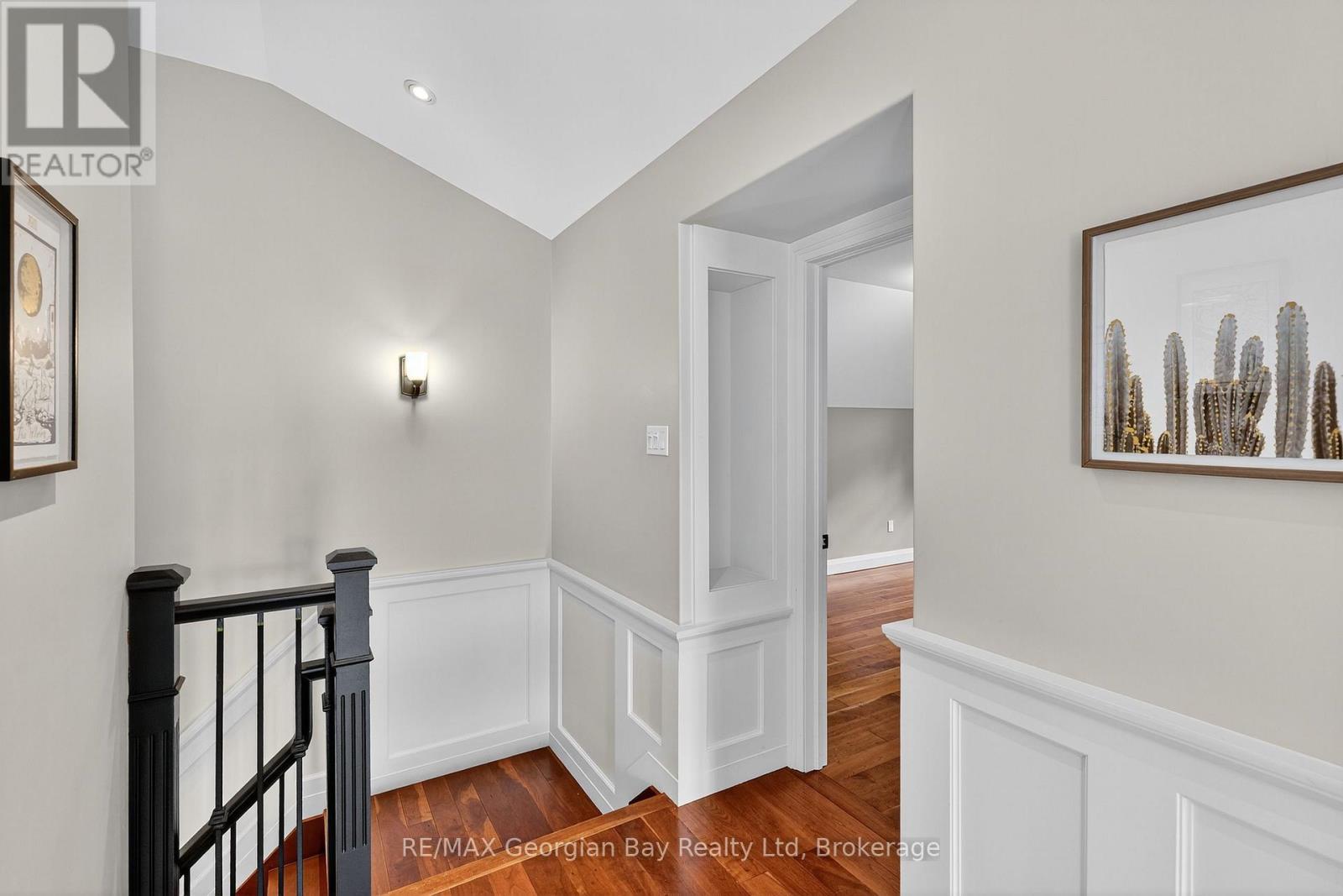 105 Duckworth Street, Barrie (Codrington), ON - Indoor Photo Showing Other Room