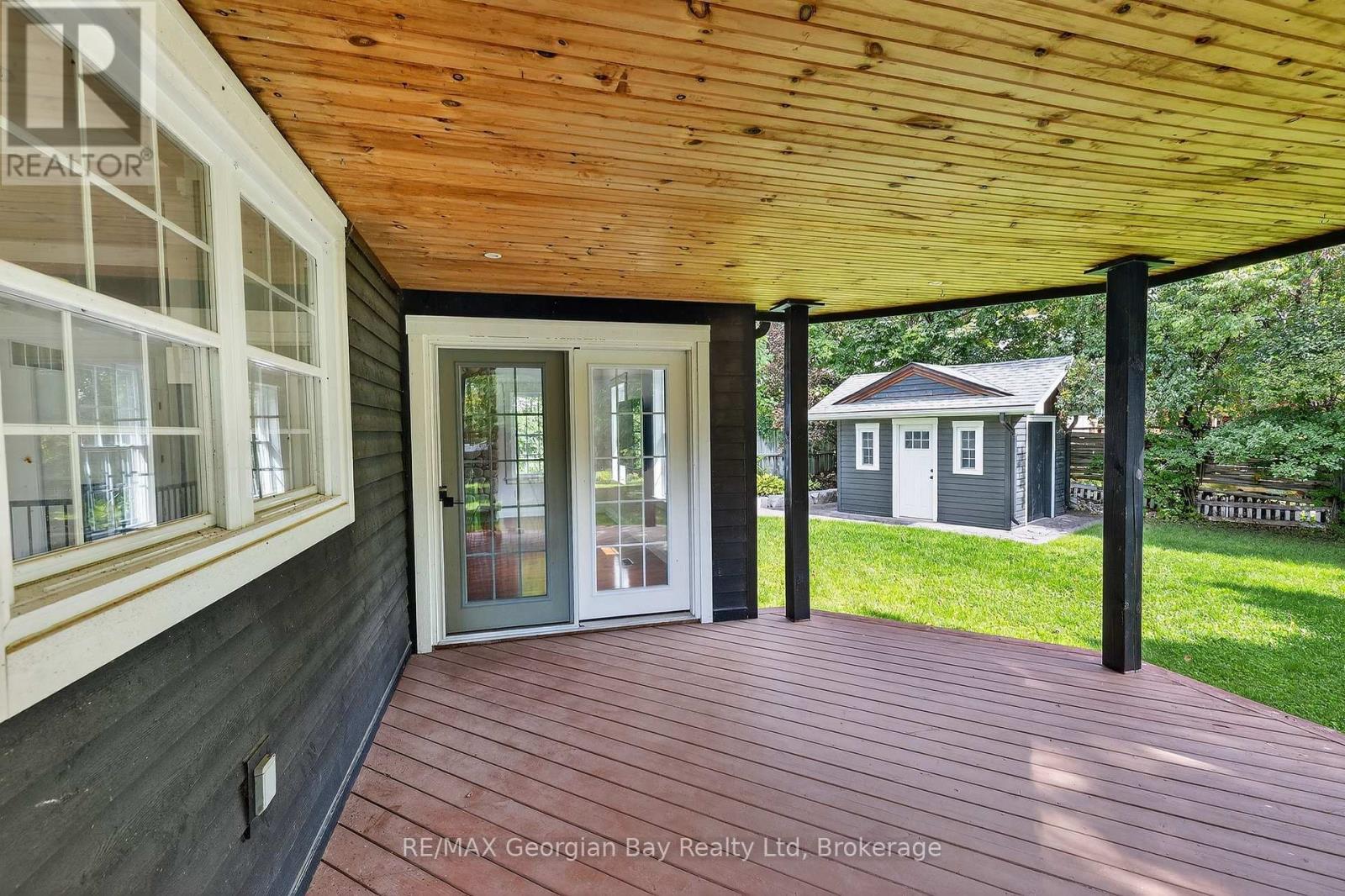 105 Duckworth Street, Barrie (Codrington), ON - Outdoor With Deck Patio Veranda With Exterior