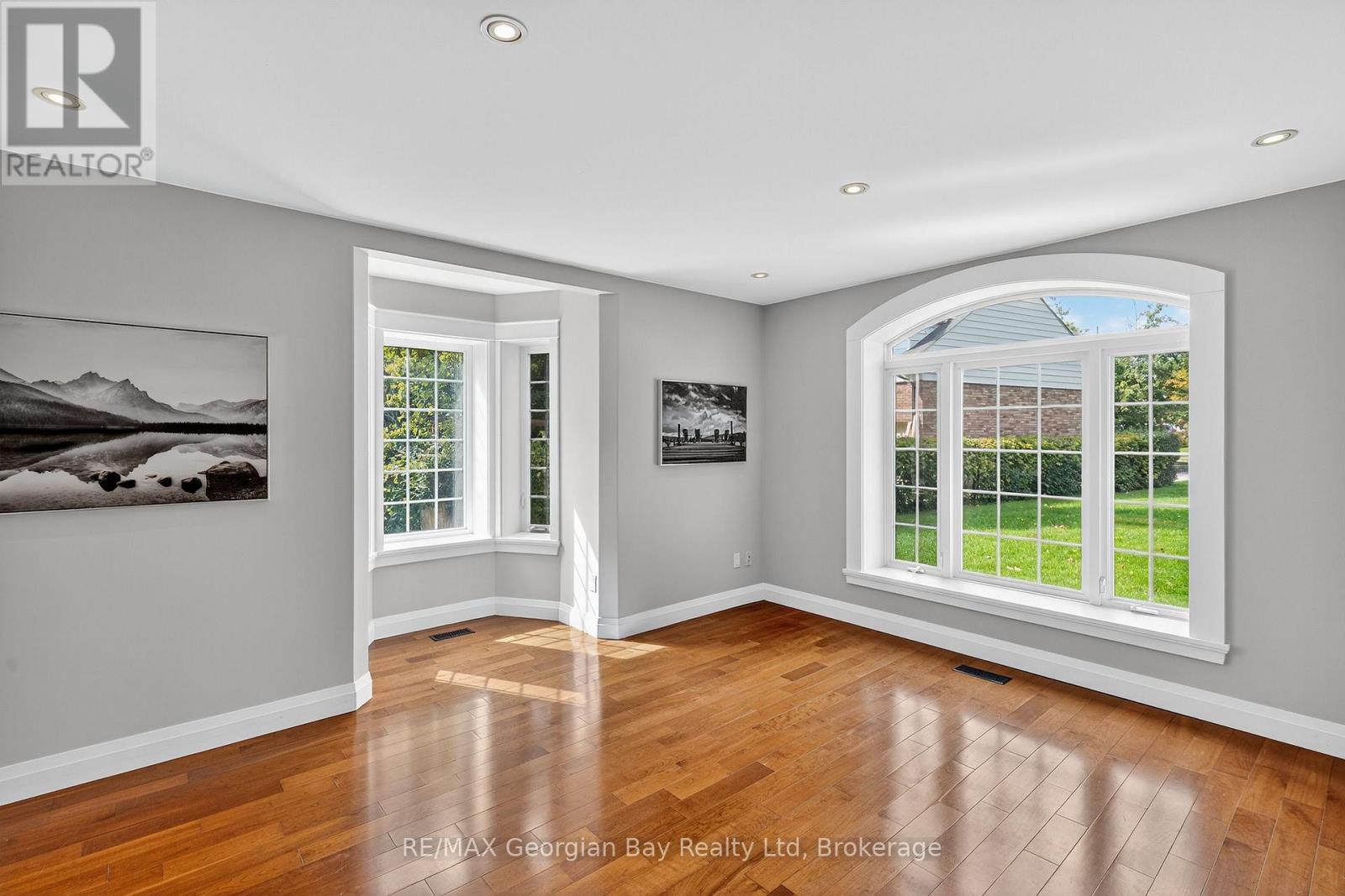 105 Duckworth Street, Barrie (Codrington), ON - Indoor Photo Showing Other Room