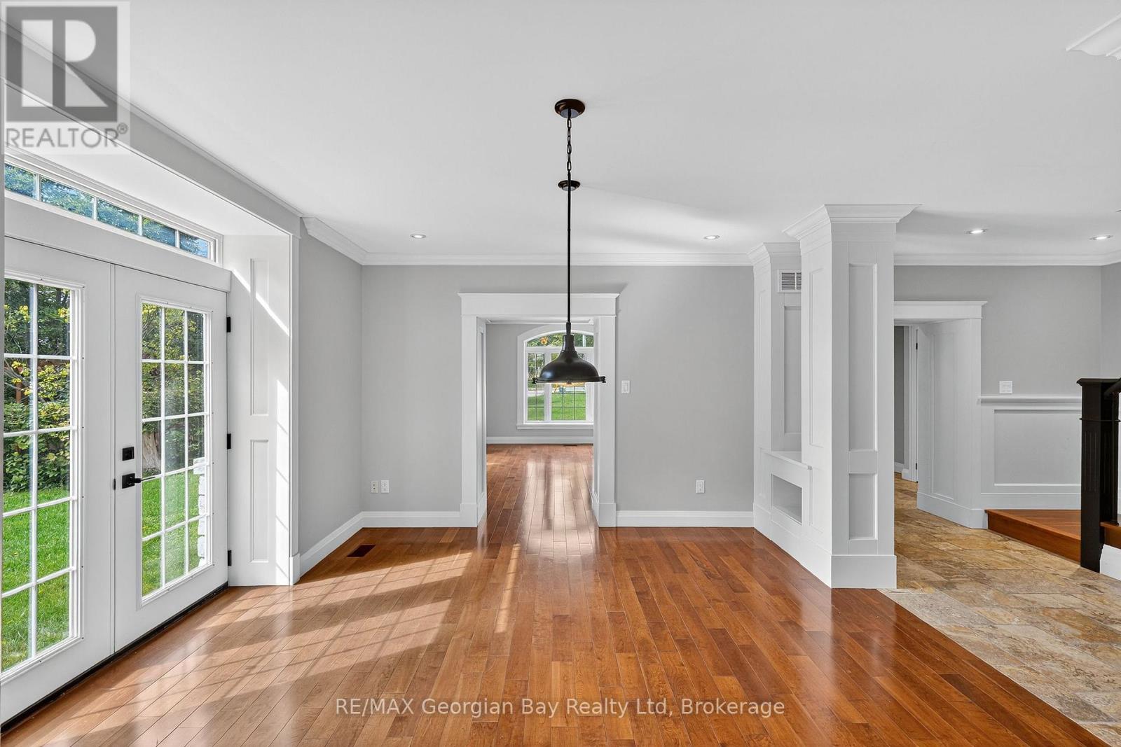 105 Duckworth Street, Barrie (Codrington), ON - Indoor Photo Showing Other Room