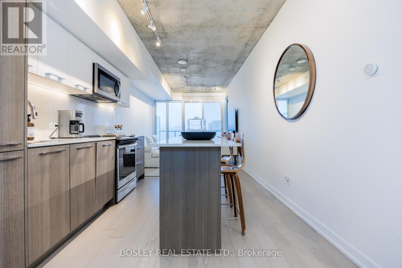 1210 - 15 Baseball Place, Toronto, ON - Indoor Photo Showing Kitchen