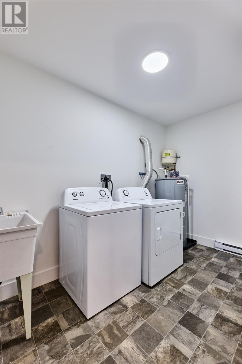11 Meagher Place, Conception Bay South, NL - Indoor Photo Showing Laundry Room