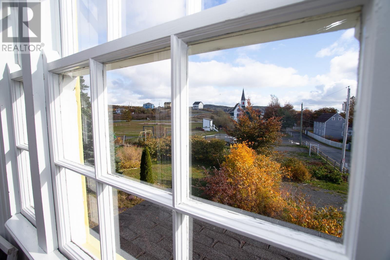 16 Gallivan'S Lane, Trinity, NL - With Exterior