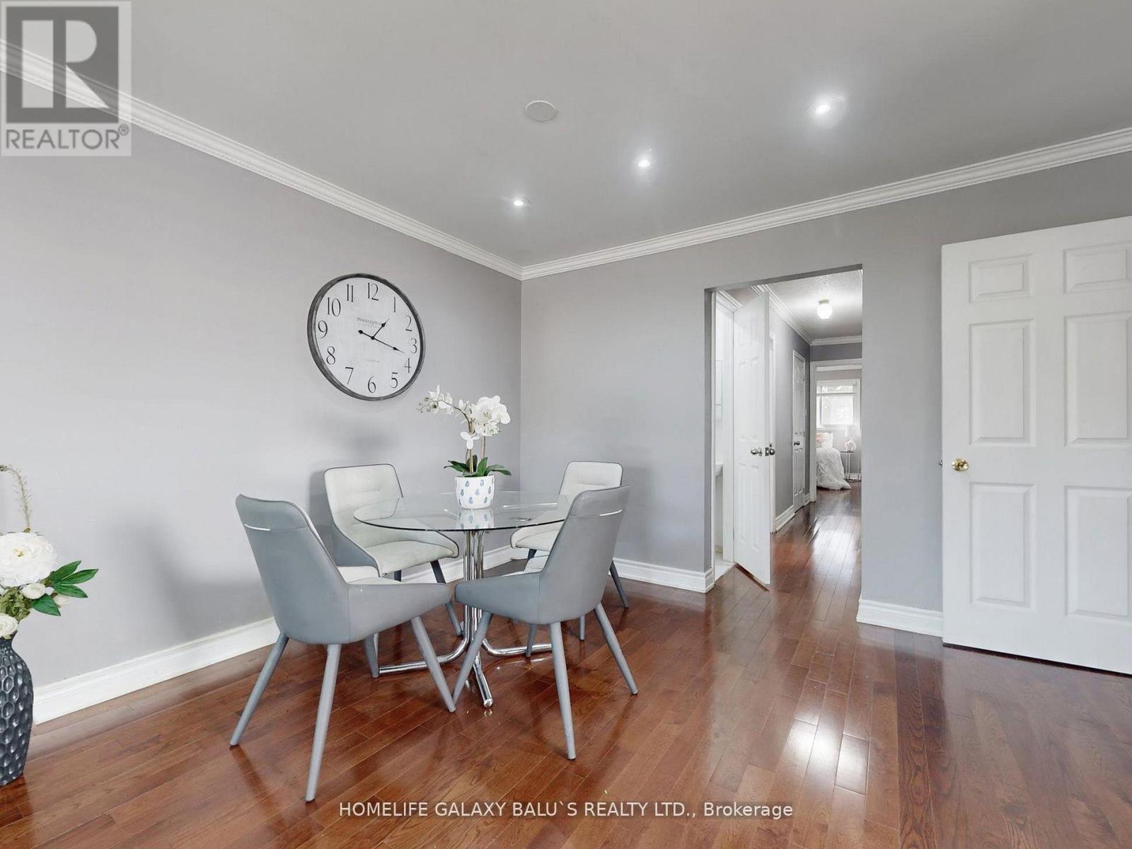 76 Lowry Square, Toronto, ON - Indoor Photo Showing Dining Room