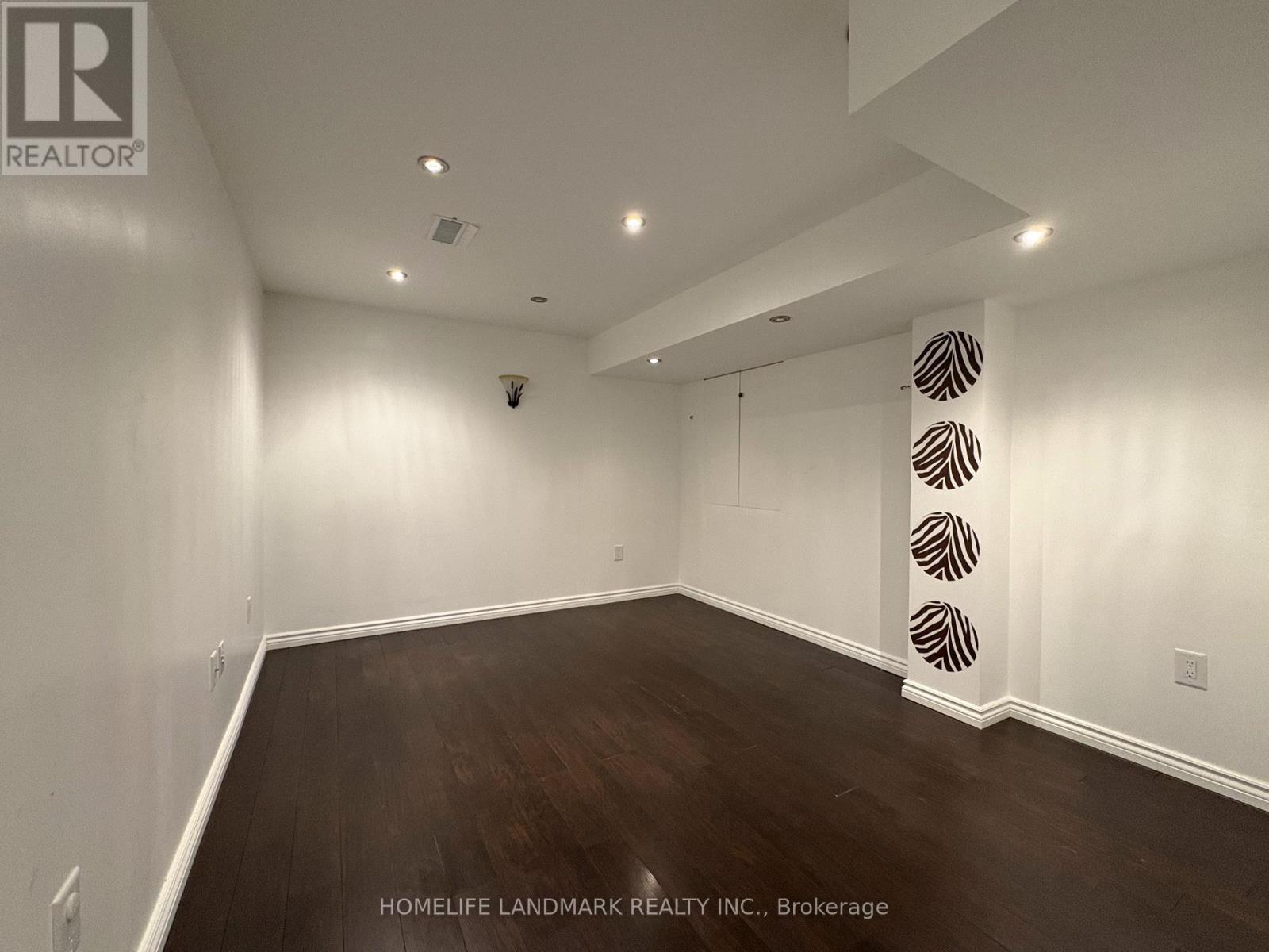 27 Devonwood Drive, Markham, ON - Indoor Photo Showing Other Room