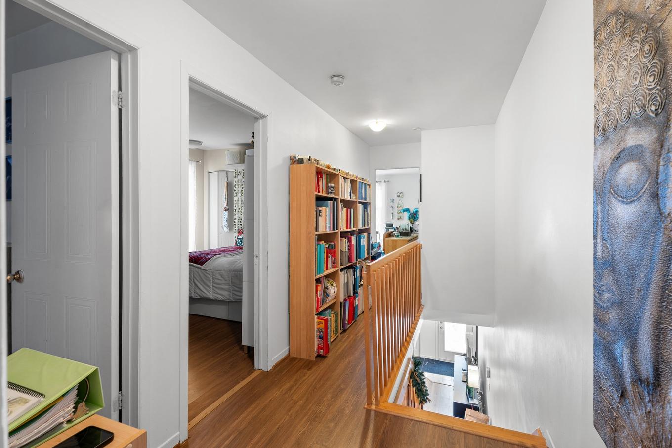 Passageway - 158 - 162 Rue Des Peupliers, Blainville, QC - Indoor