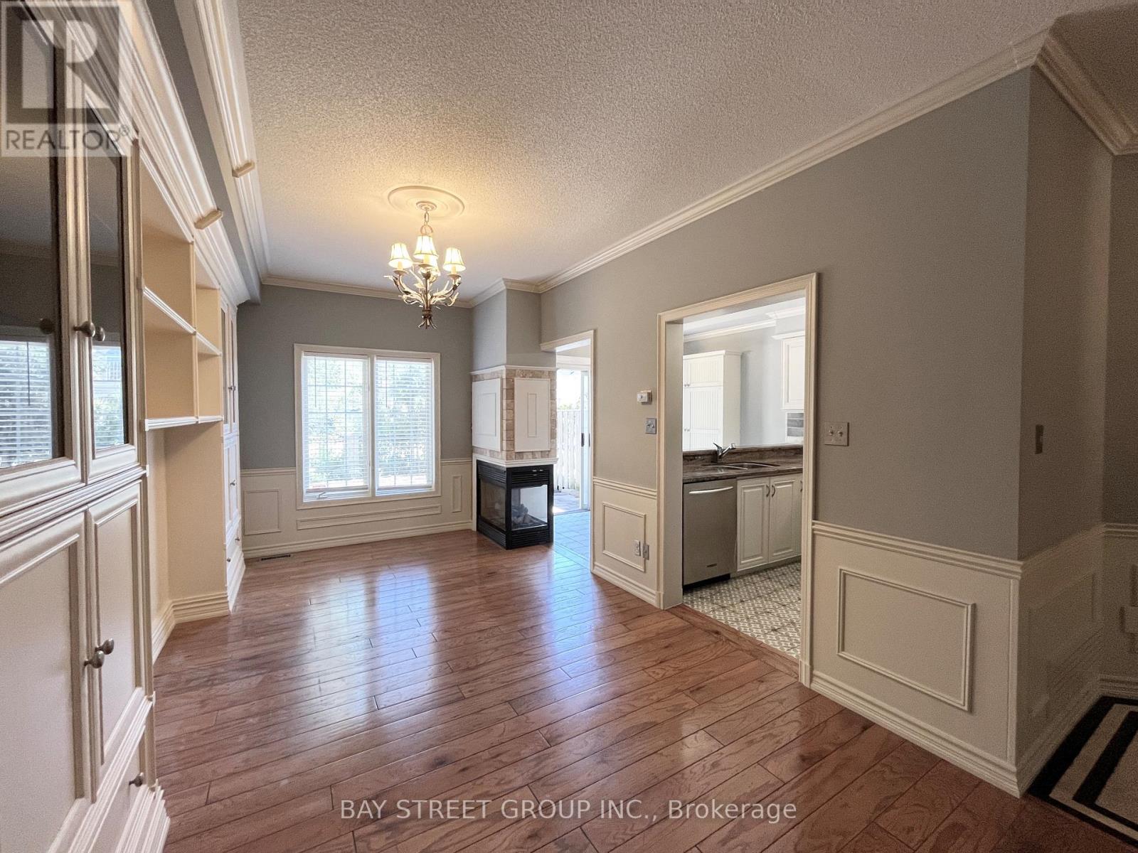 43 - 180 Blue Willow Drive, Vaughan, ON - Indoor