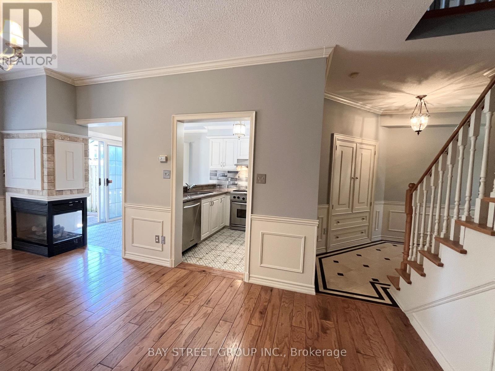 43 - 180 Blue Willow Drive, Vaughan, ON - Indoor With Fireplace