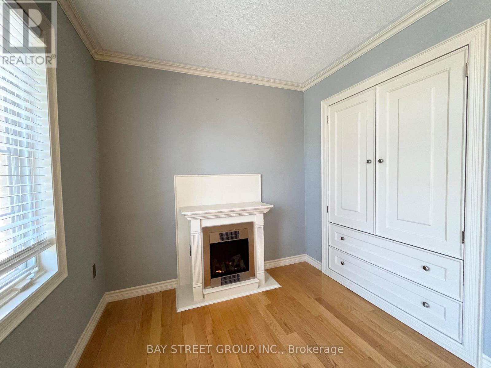 43 - 180 Blue Willow Drive, Vaughan, ON - Indoor