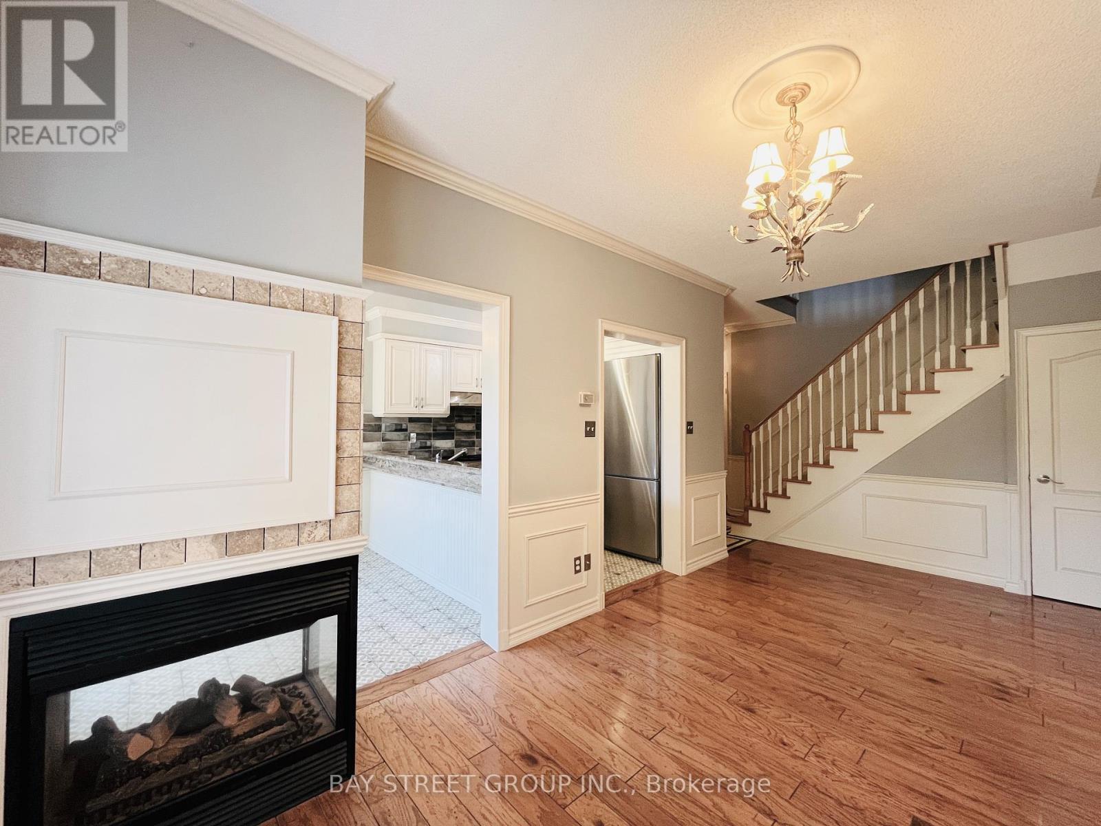 43 - 180 Blue Willow Drive, Vaughan, ON - Indoor With Fireplace
