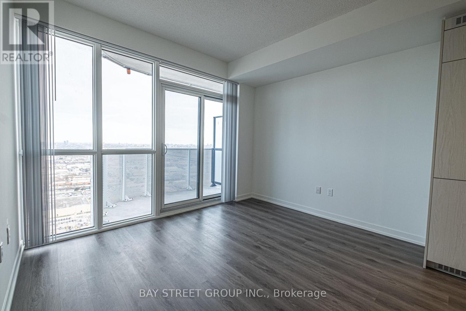 4105 - 28 Interchange Way, Vaughan, ON - Indoor Photo Showing Other Room