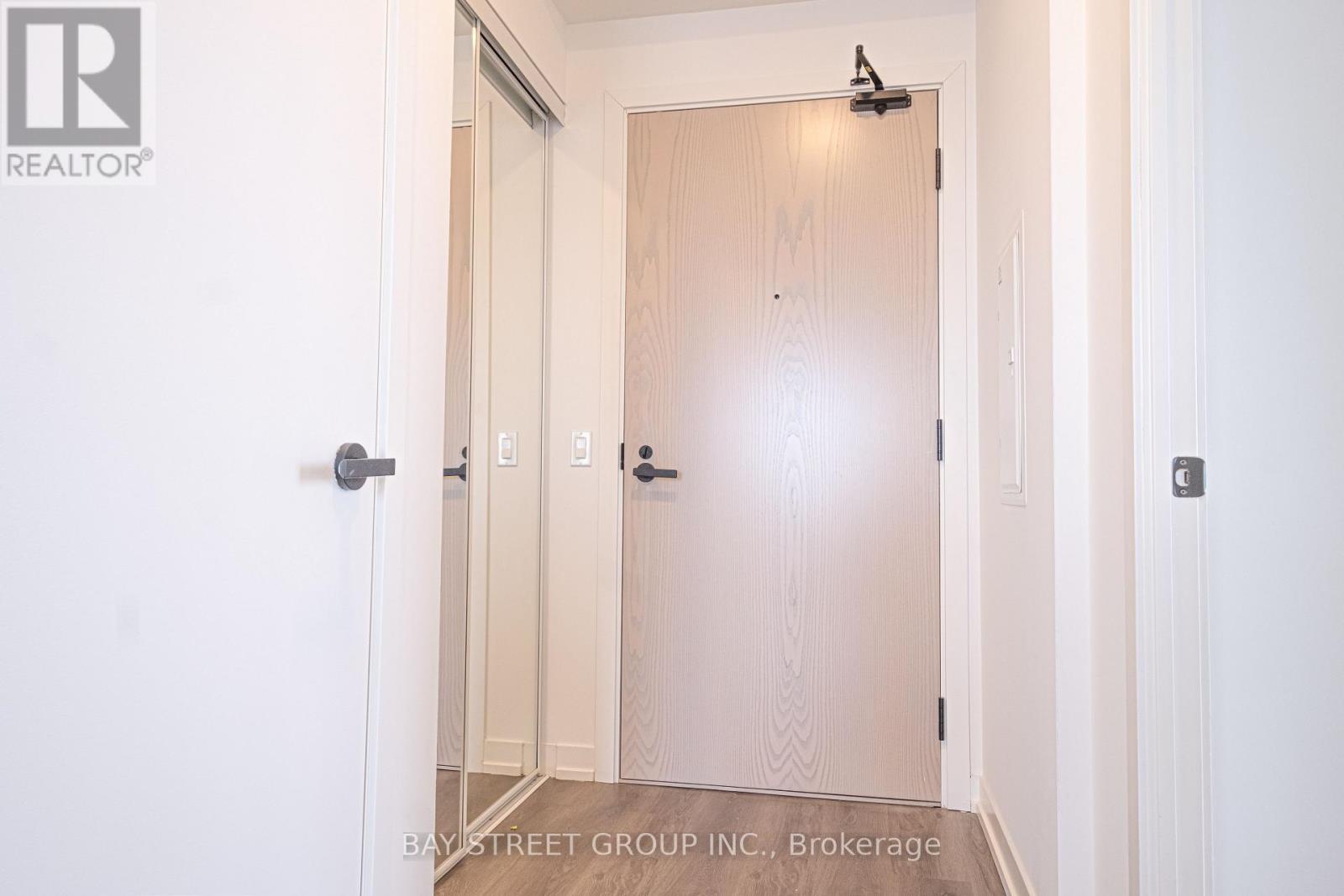 4105 - 28 Interchange Way, Vaughan, ON - Indoor Photo Showing Other Room