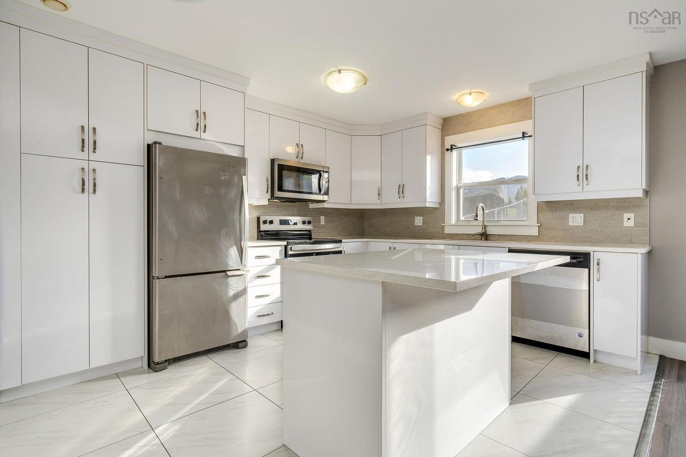 25 Titanium Crescent, Halifax, NS