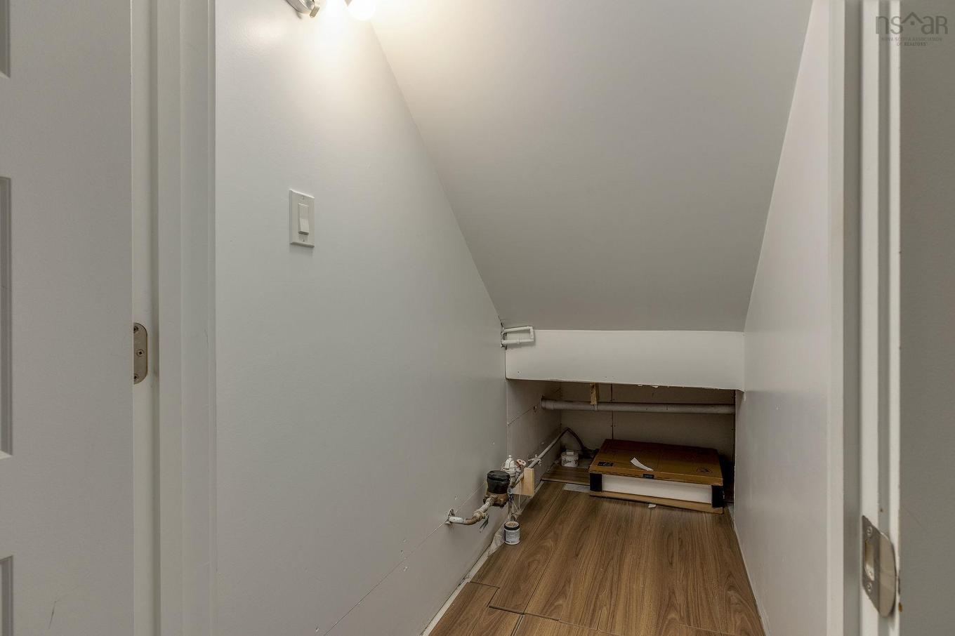 25 Titanium Crescent, Halifax, NS