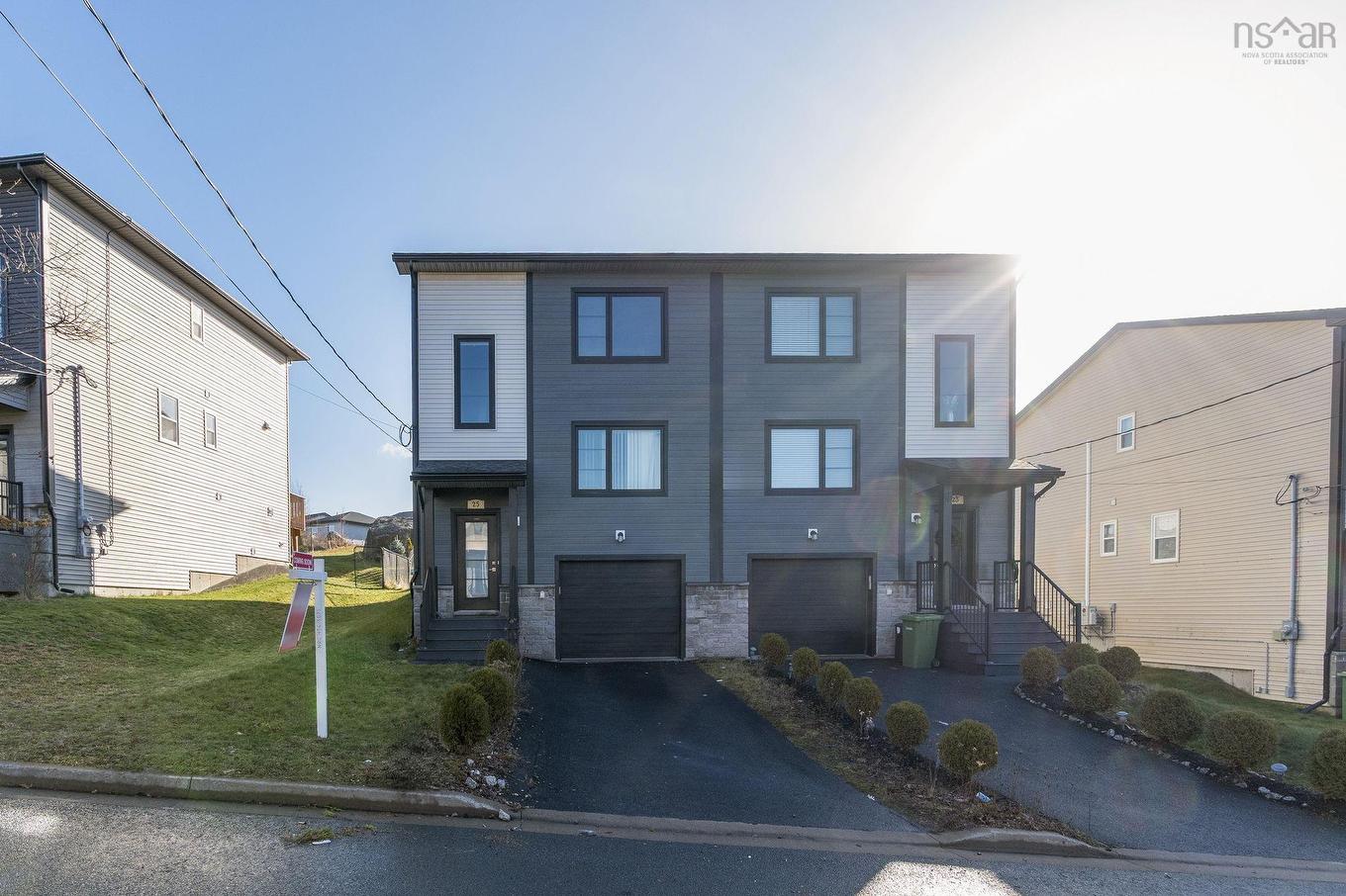 25 Titanium Crescent, Halifax, NS