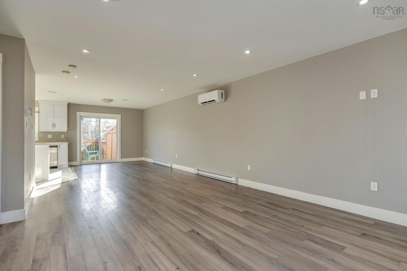 25 Titanium Crescent, Halifax, NS