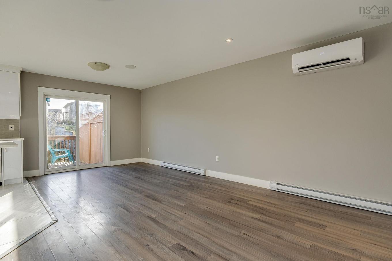 25 Titanium Crescent, Halifax, NS