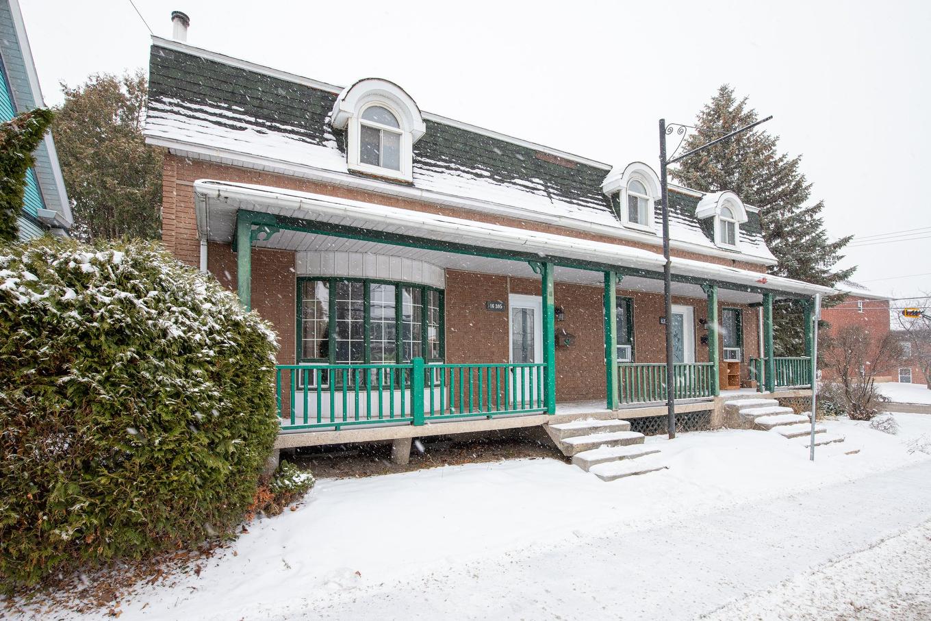 Façade - 16305 - 16305A Av. De La Concorde S., Saint-Hyacinthe, QC - Outdoor With Deck Patio Veranda