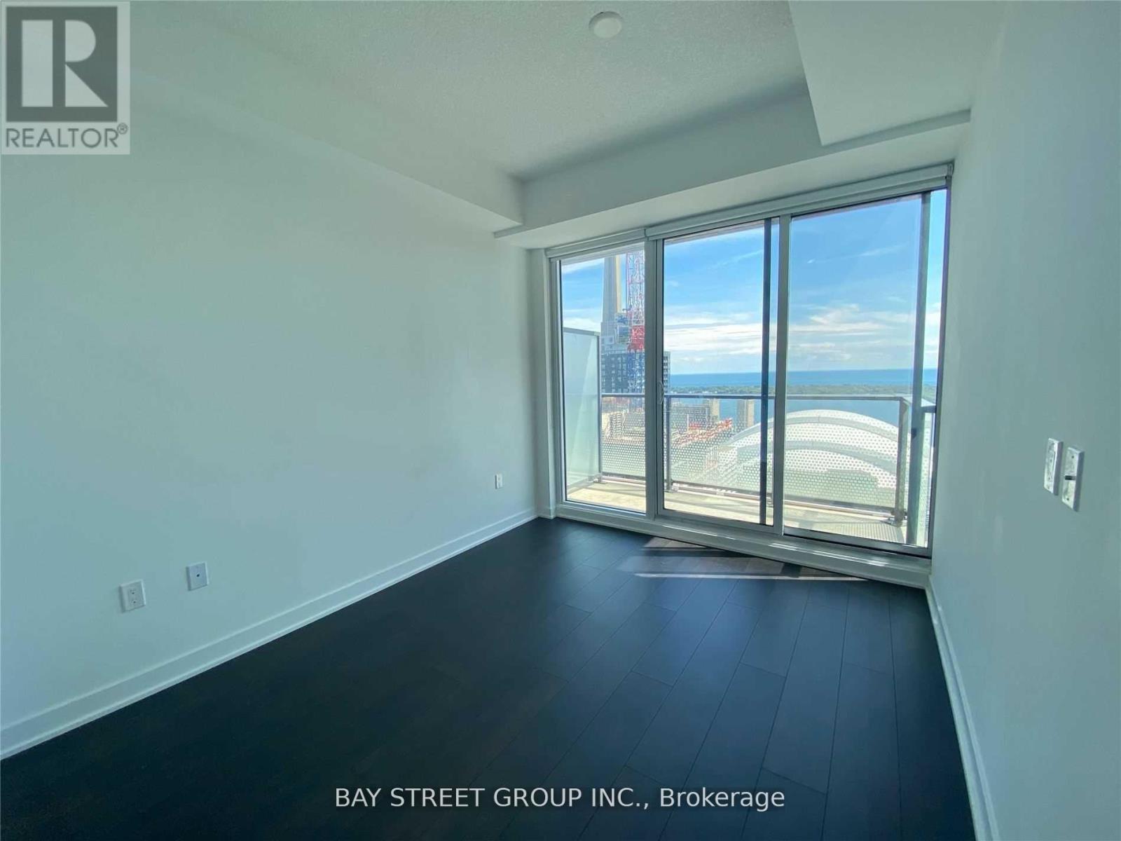 4801 - 125 Blue Jays Way, Toronto, ON - Indoor Photo Showing Other Room