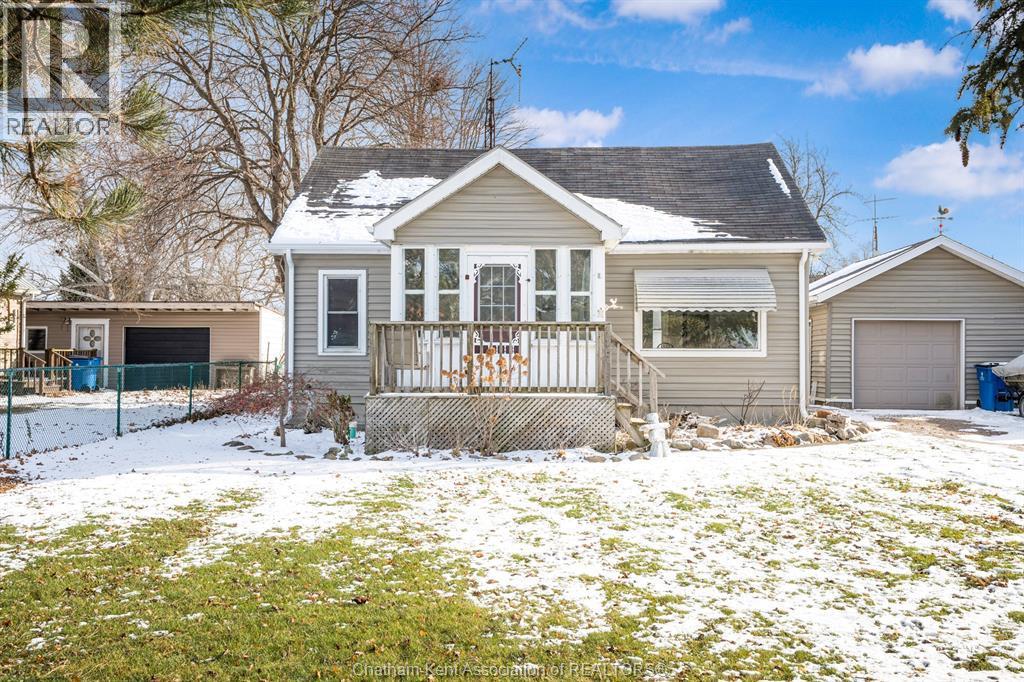 8554 Middle Line, Charing Cross, ON - Outdoor