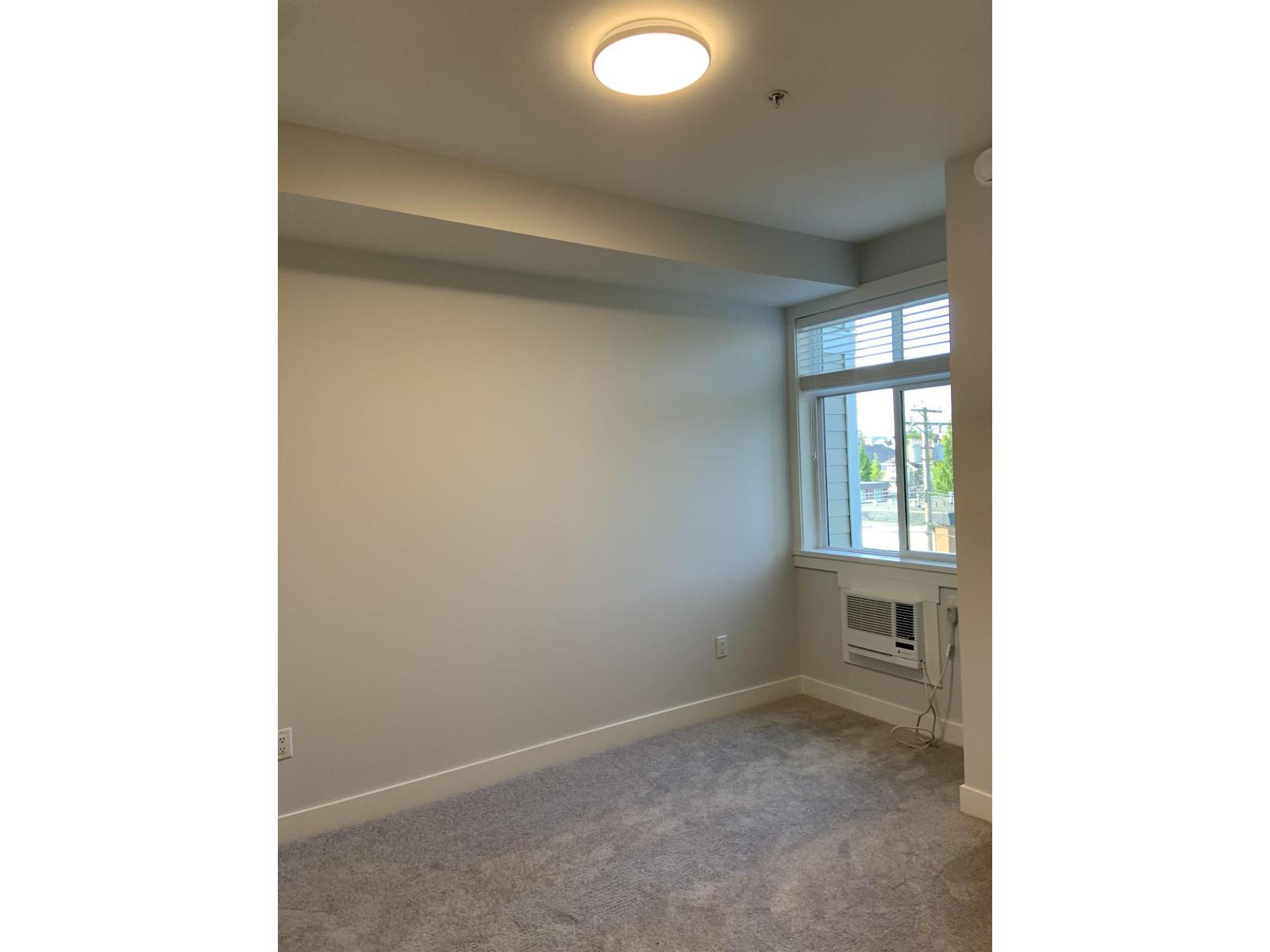 301 20686 Eastleigh Crescent, Langley, BC - Indoor Photo Showing Other Room