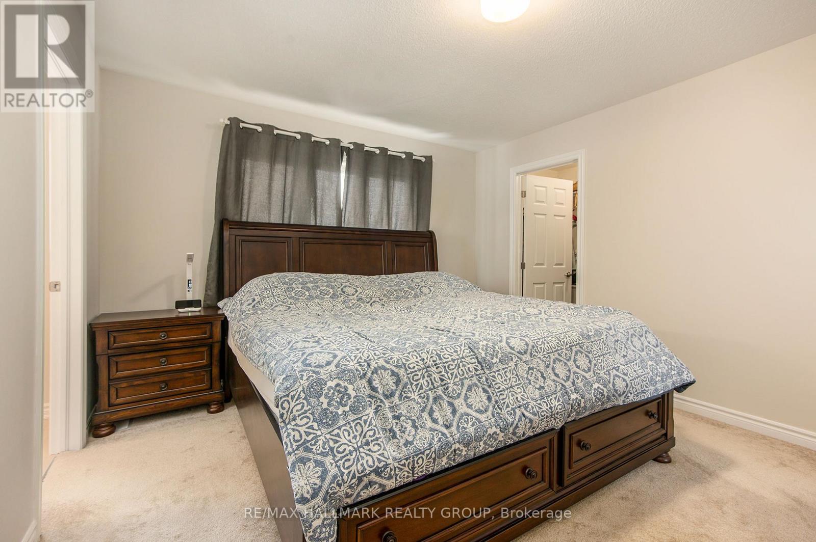 509 Arosa Way, Ottawa, ON - Indoor Photo Showing Bedroom