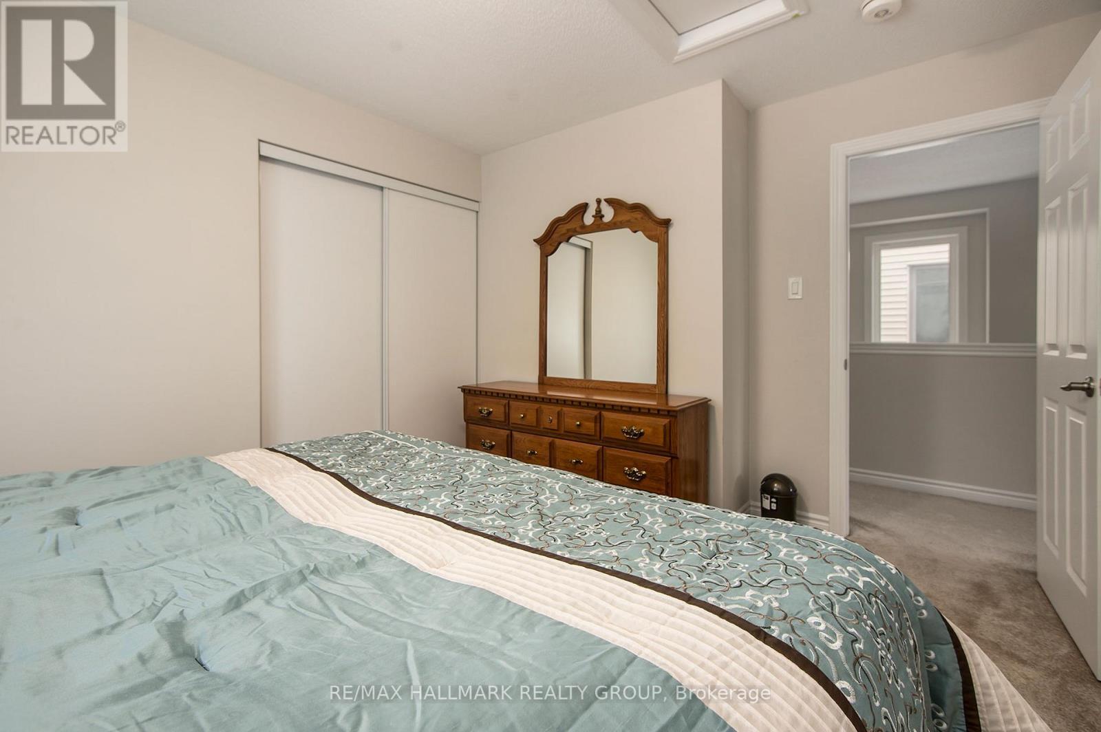 509 Arosa Way, Ottawa, ON - Indoor Photo Showing Bedroom