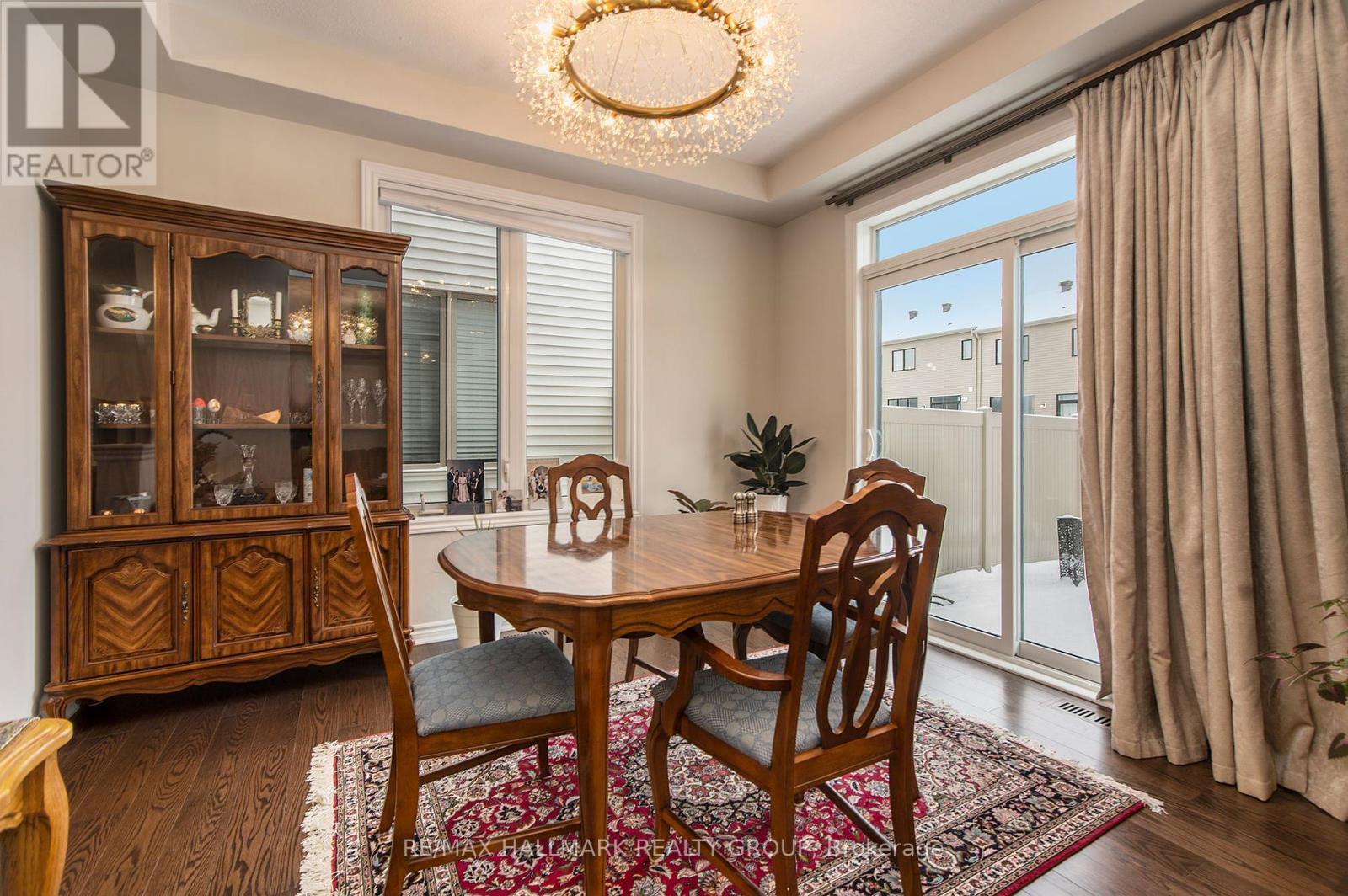 509 Arosa Way, Ottawa, ON - Indoor Photo Showing Dining Room