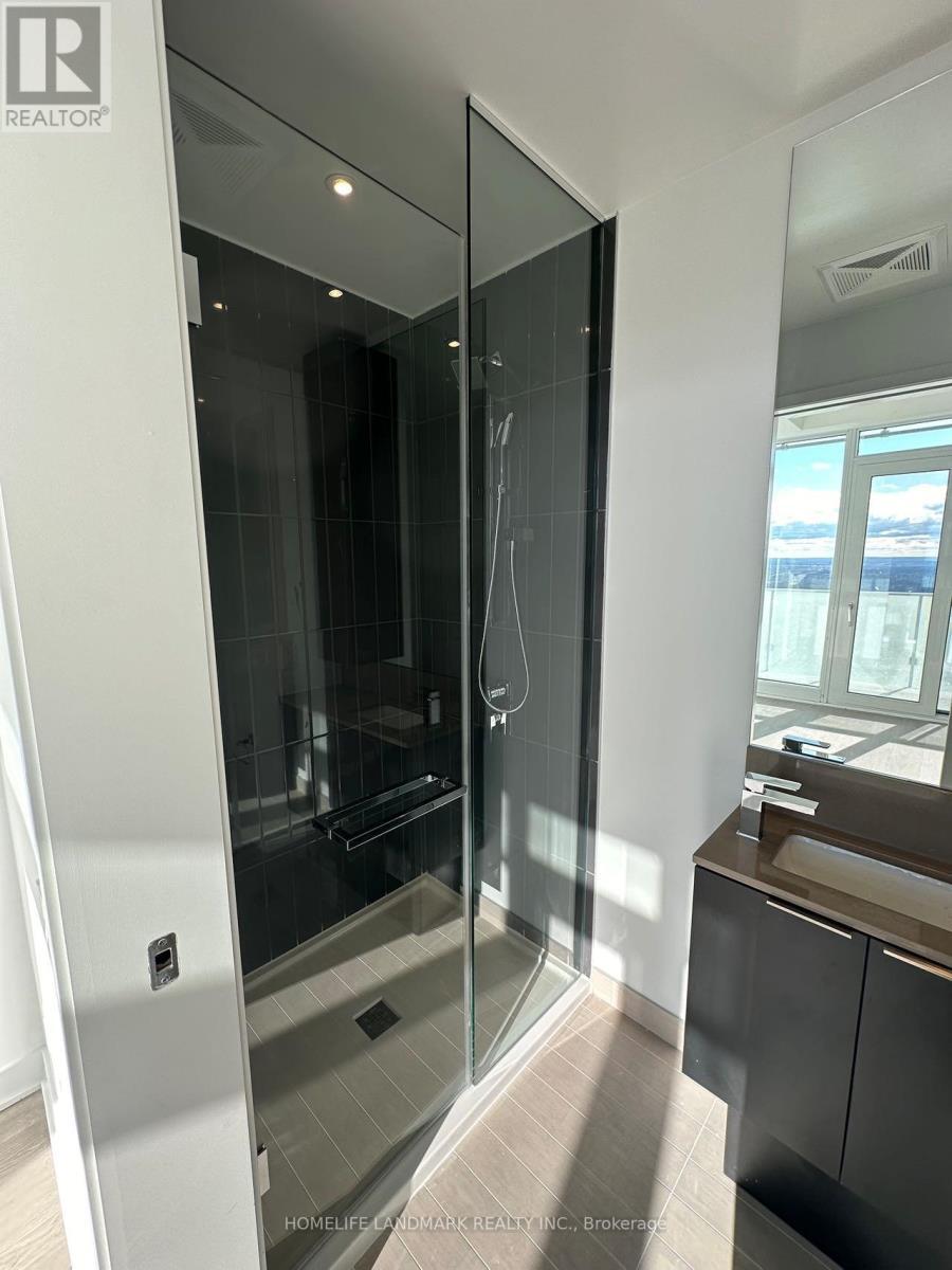 5409 - 3900 Confederation Parkway, Mississauga, ON - Indoor