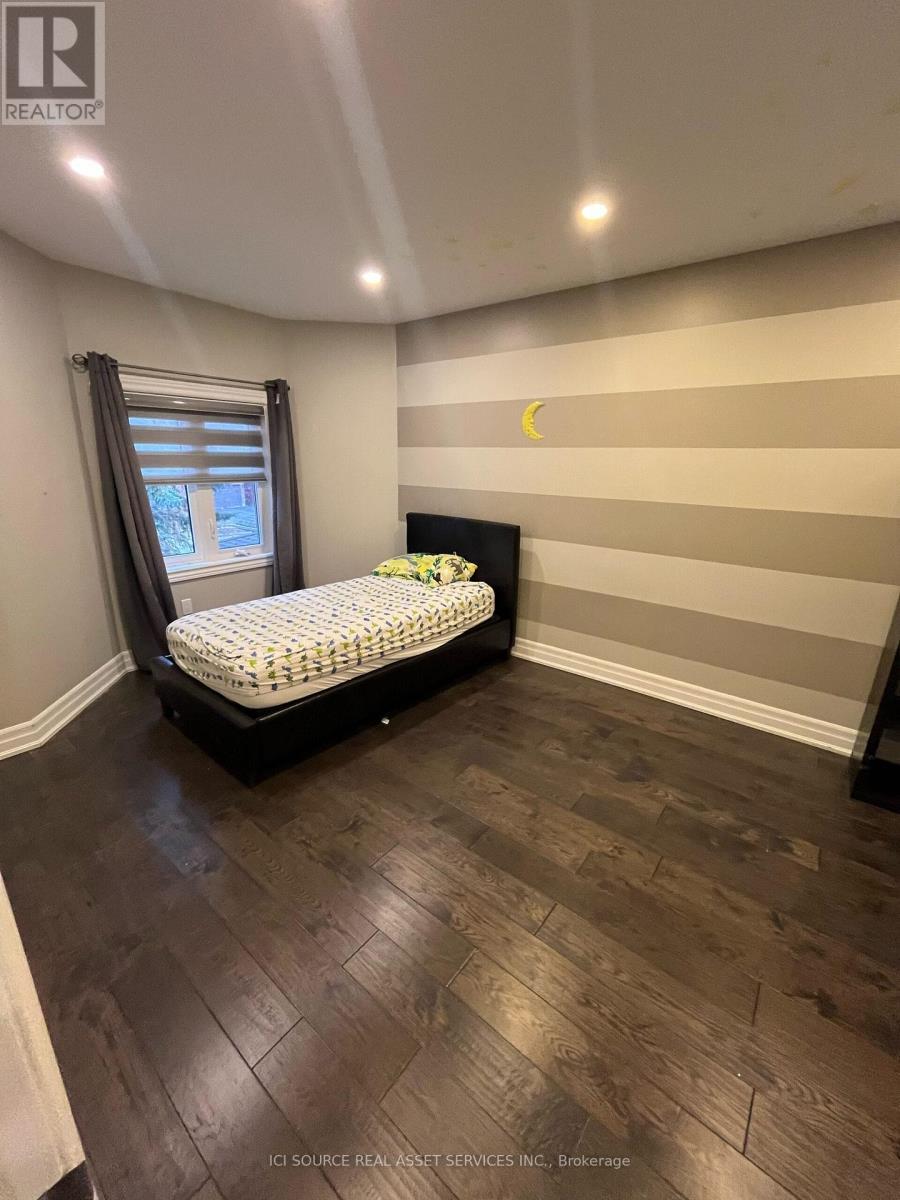 Upper - 419 Seneca Court, Newmarket, ON - Indoor