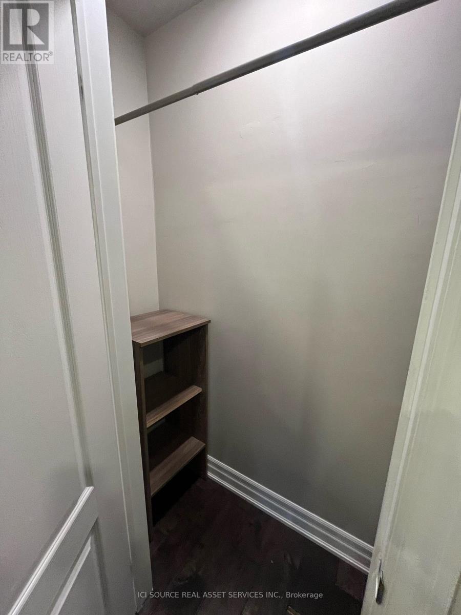 Upper - 419 Seneca Court, Newmarket, ON - Indoor Photo Showing Other Room