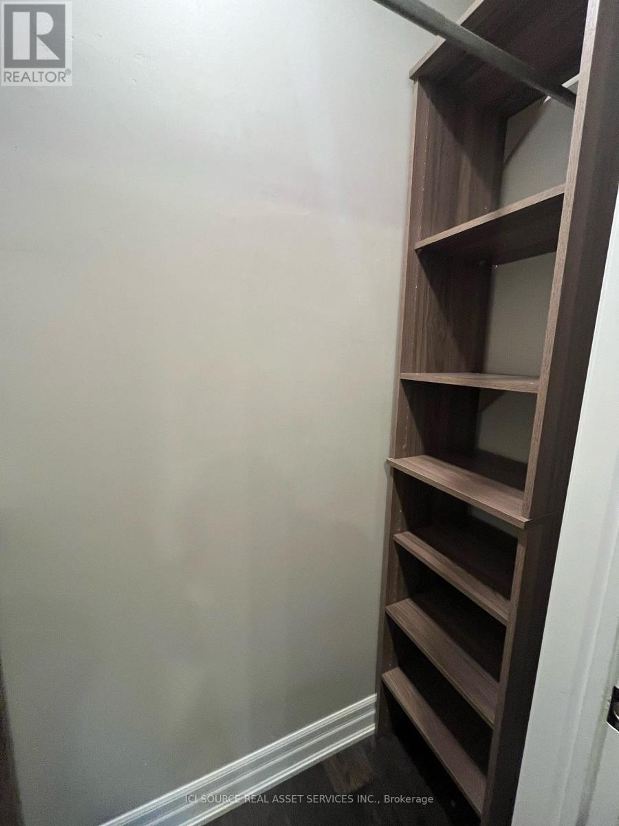 Upper - 419 Seneca Court, Newmarket, ON - Indoor Photo Showing Other Room