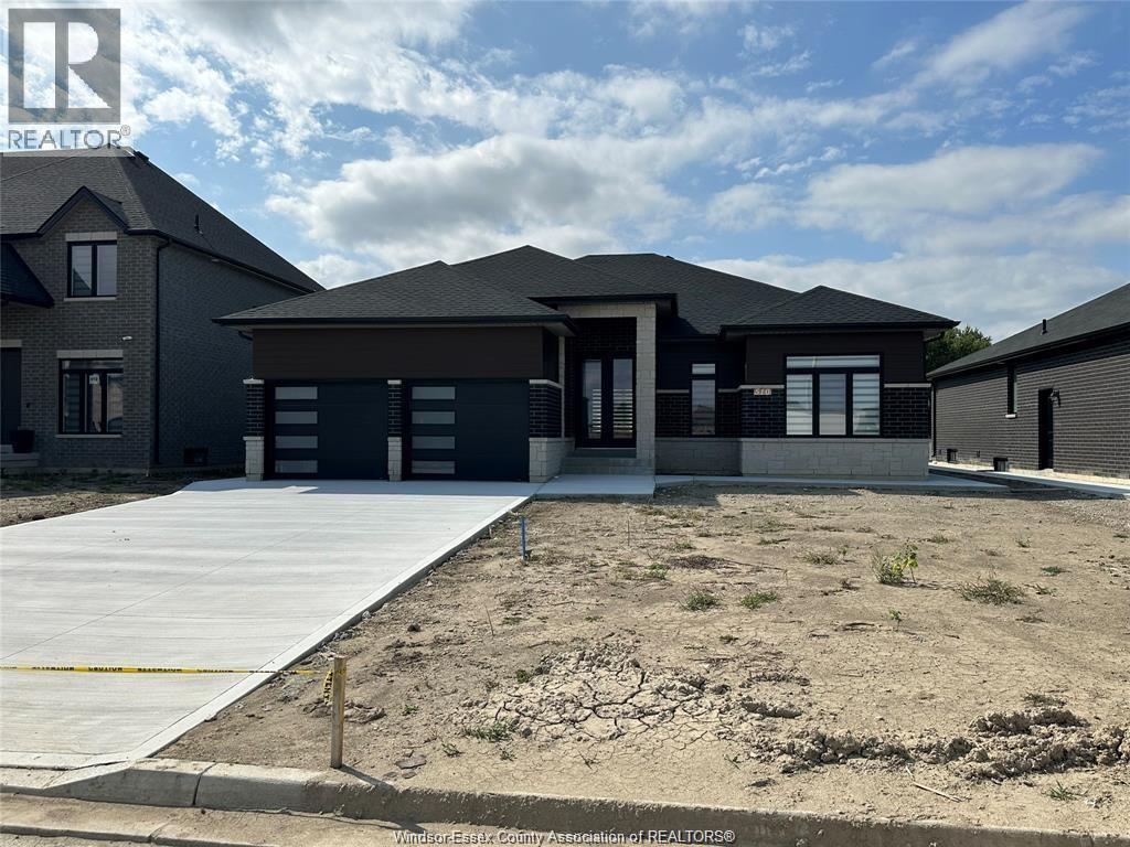 510 Veneto Street, Lakeshore, ON - Outdoor