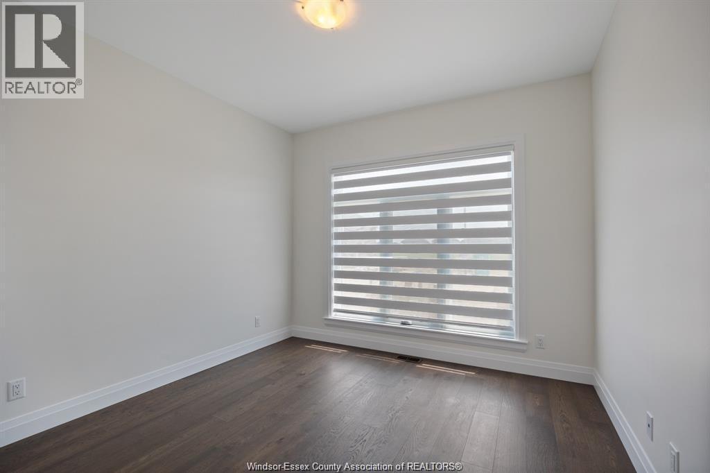 510 Veneto Street, Lakeshore, ON - Indoor Photo Showing Other Room