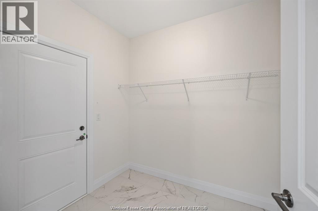 510 Veneto Street, Lakeshore, ON - Indoor